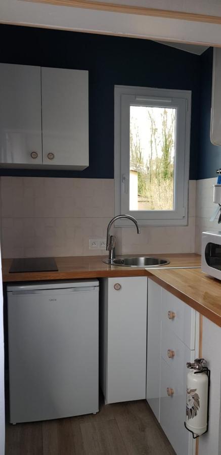 Agreable Petite Maison Proche Joigny Chamvres Экстерьер фото